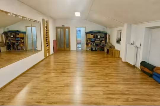 A kezelőhelyiség belső tere